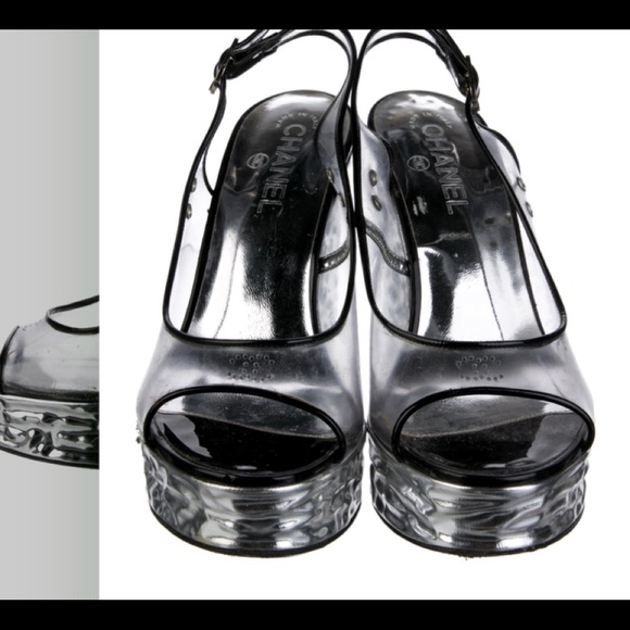 Chanel CC Logo Sandals Size:9.5 - Picture 1 of 5